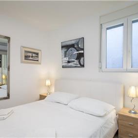 Luxury 6 Bedroom Seafront Villa with pool and Separate Apartment along Secluded Beach near Hvar Town, Sleeps 10-12